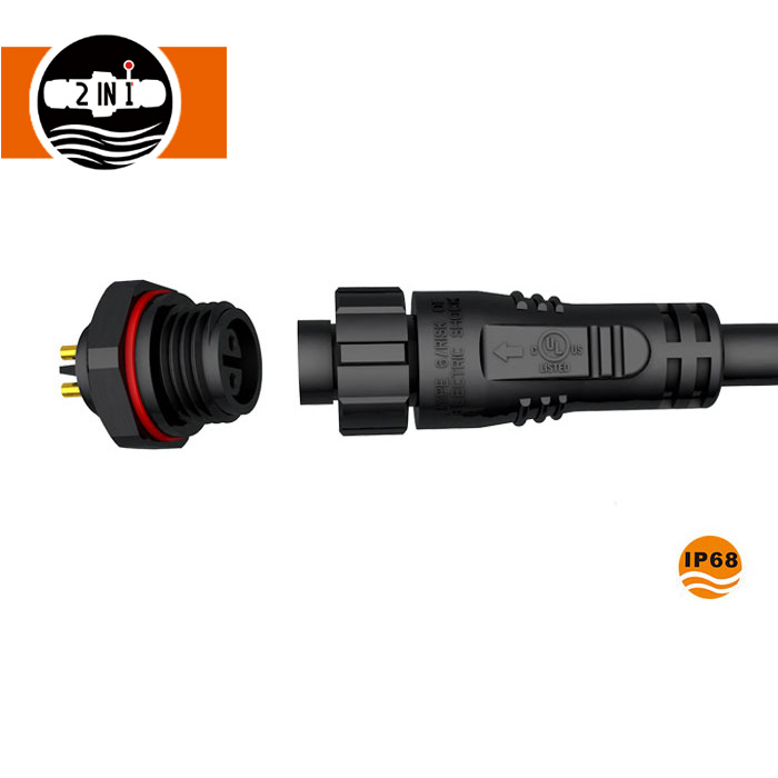 Bakit pumili ng isang waterproof panel mount connector para sa iyong mga de -koryenteng sistema?